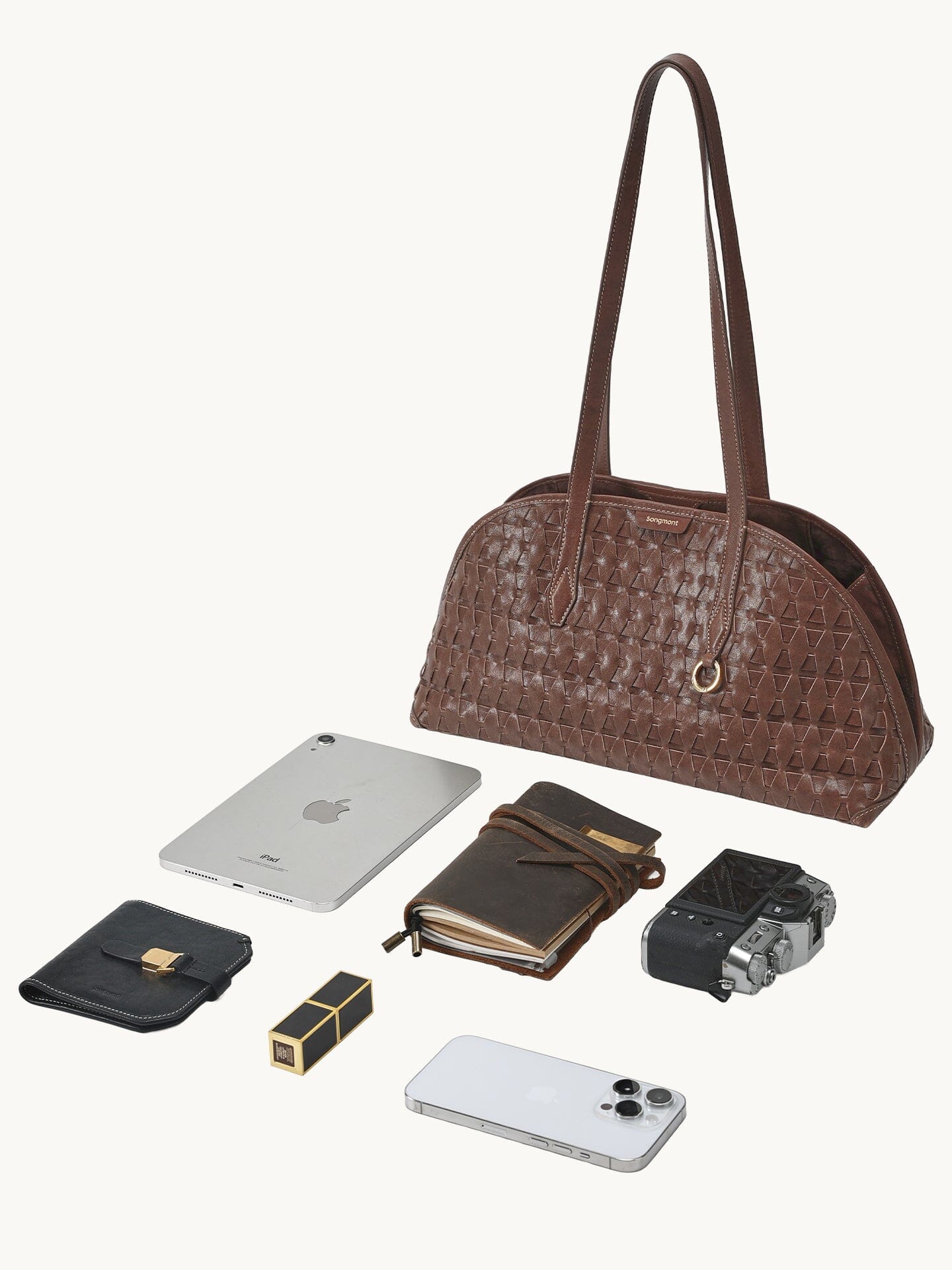 Handbag with lattice shellseeker pattern