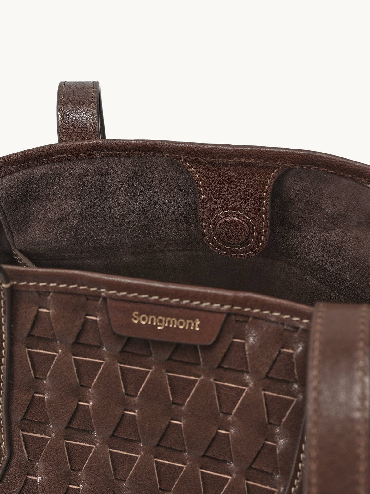 Handbag with lattice shellseeker pattern
