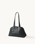 Handbag with lattice shellseeker pattern