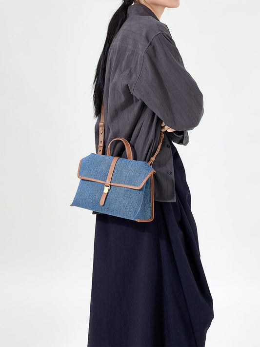 Bag with Shan logo in small size