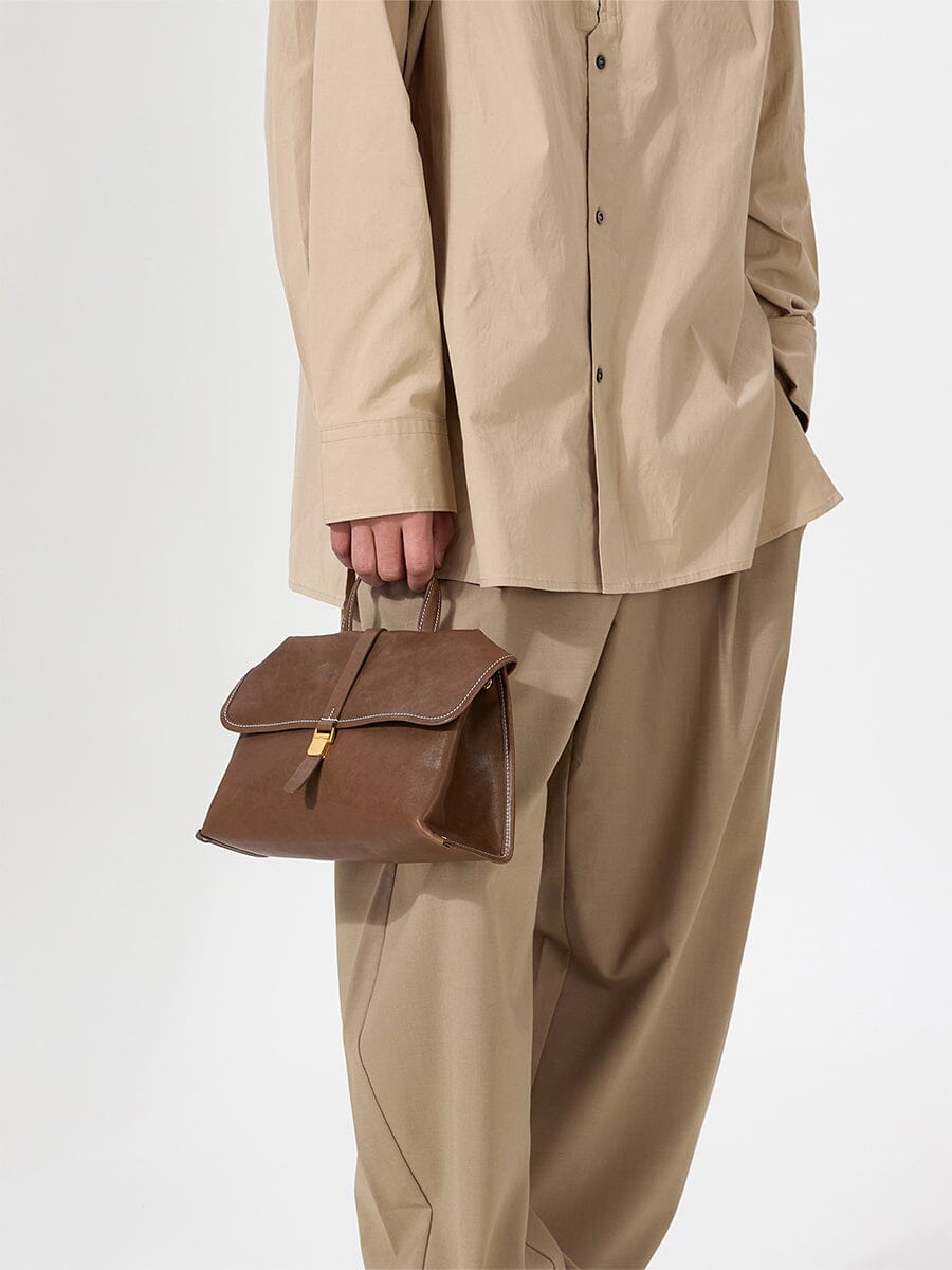 Bag with Shan logo in small size